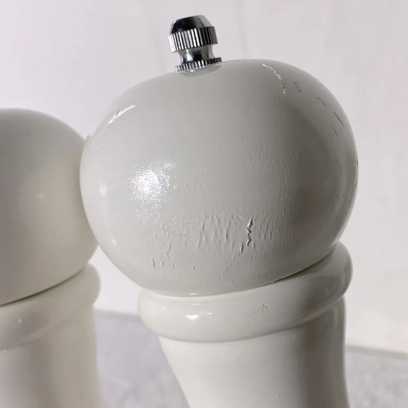 White Painted Wood Salt & Pepper Mills Grinders - Picture 8 of 11